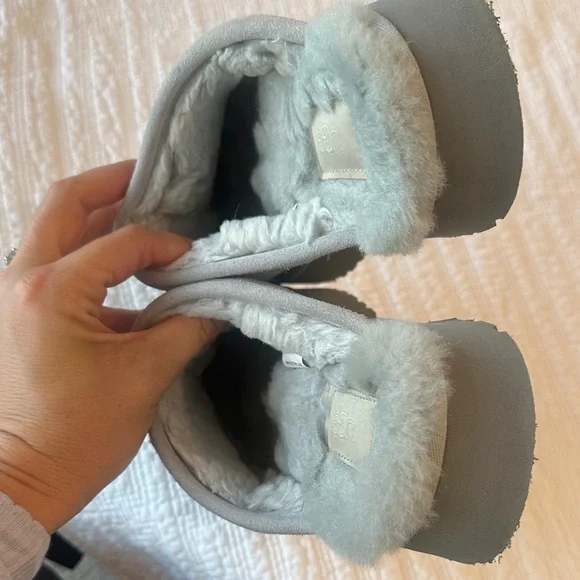 UGG Women's Cozy Gray Slippers - Picture 3 of 7